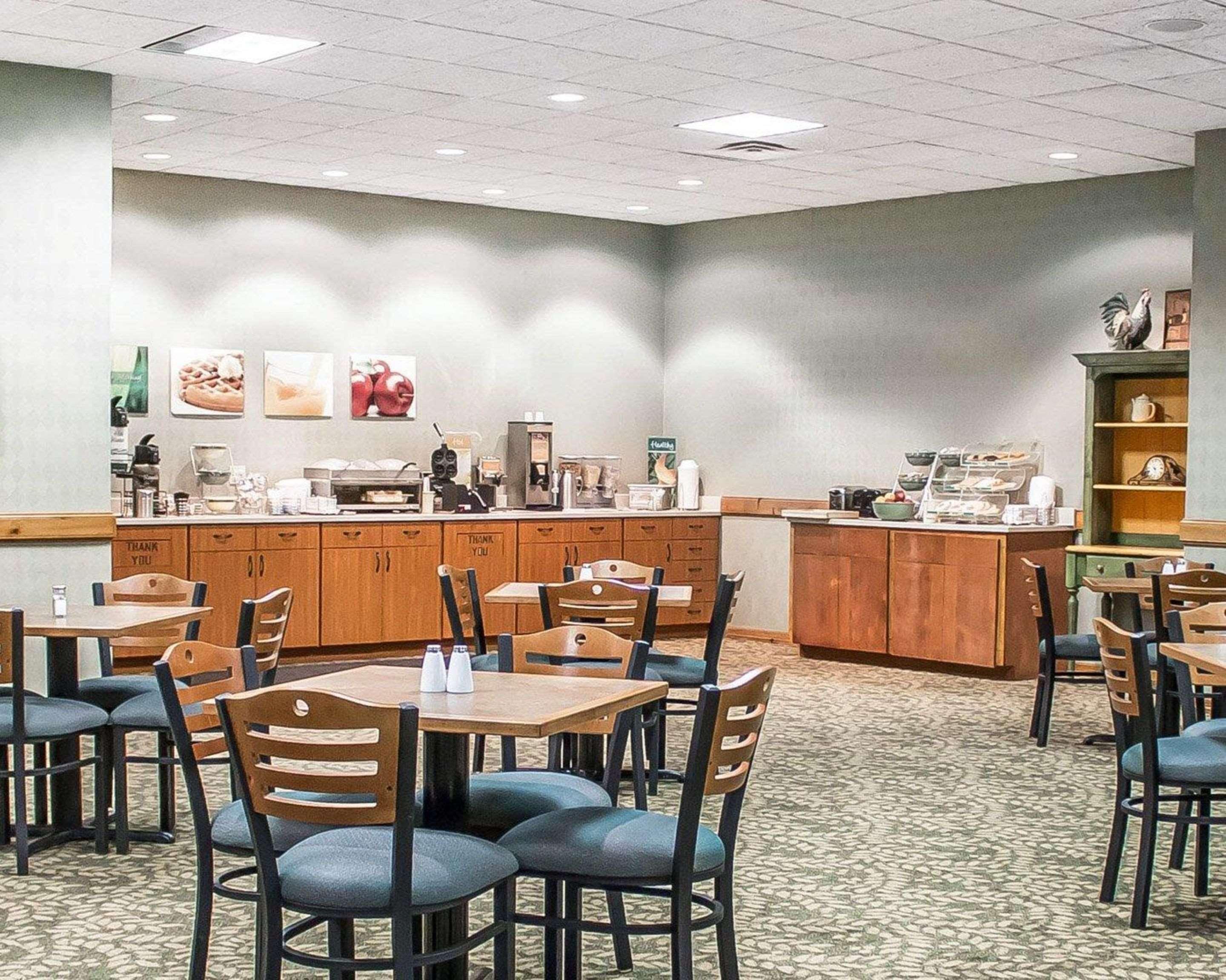 Rhinelander Quality Inn מראה חיצוני תמונה
