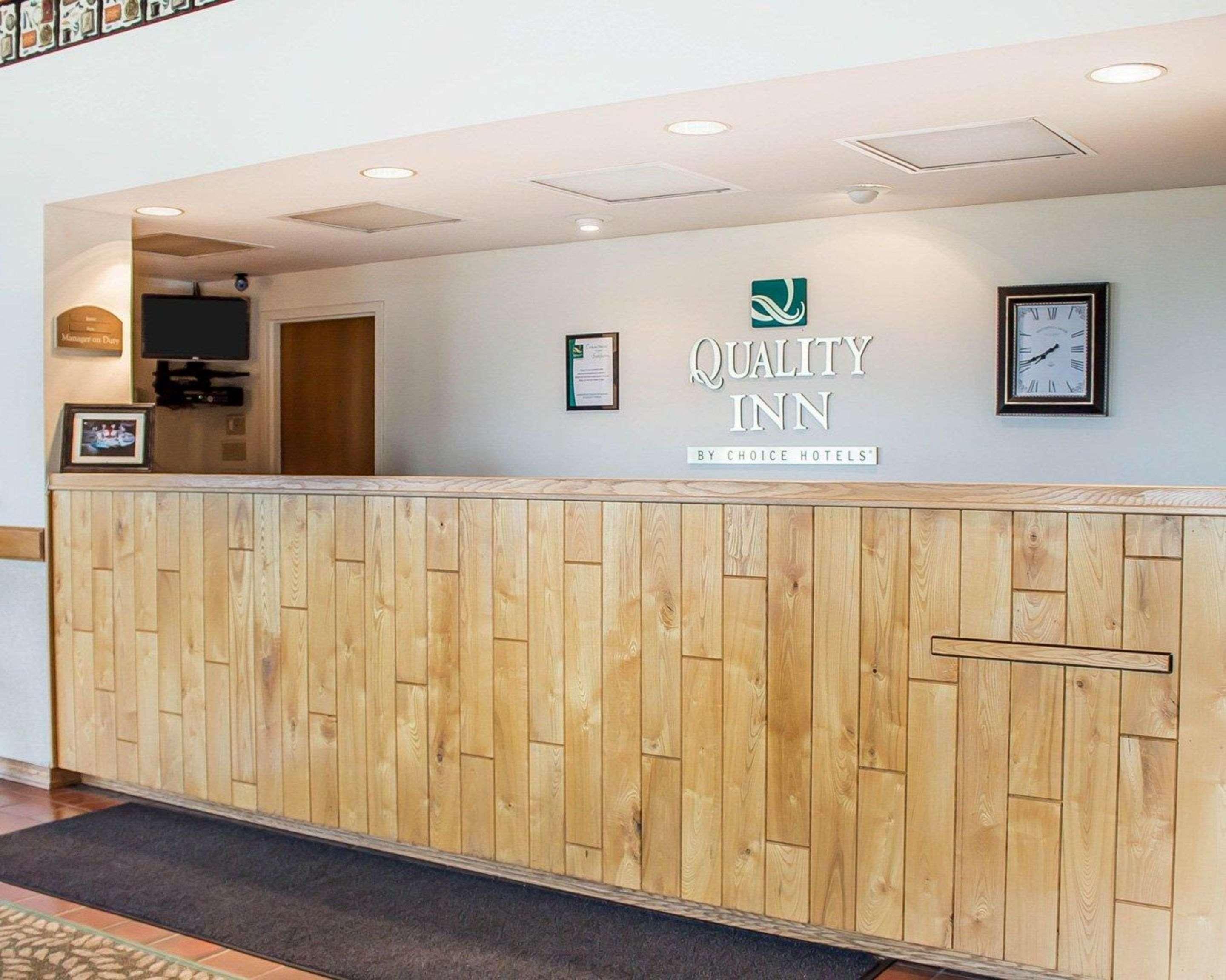 Rhinelander Quality Inn מראה חיצוני תמונה