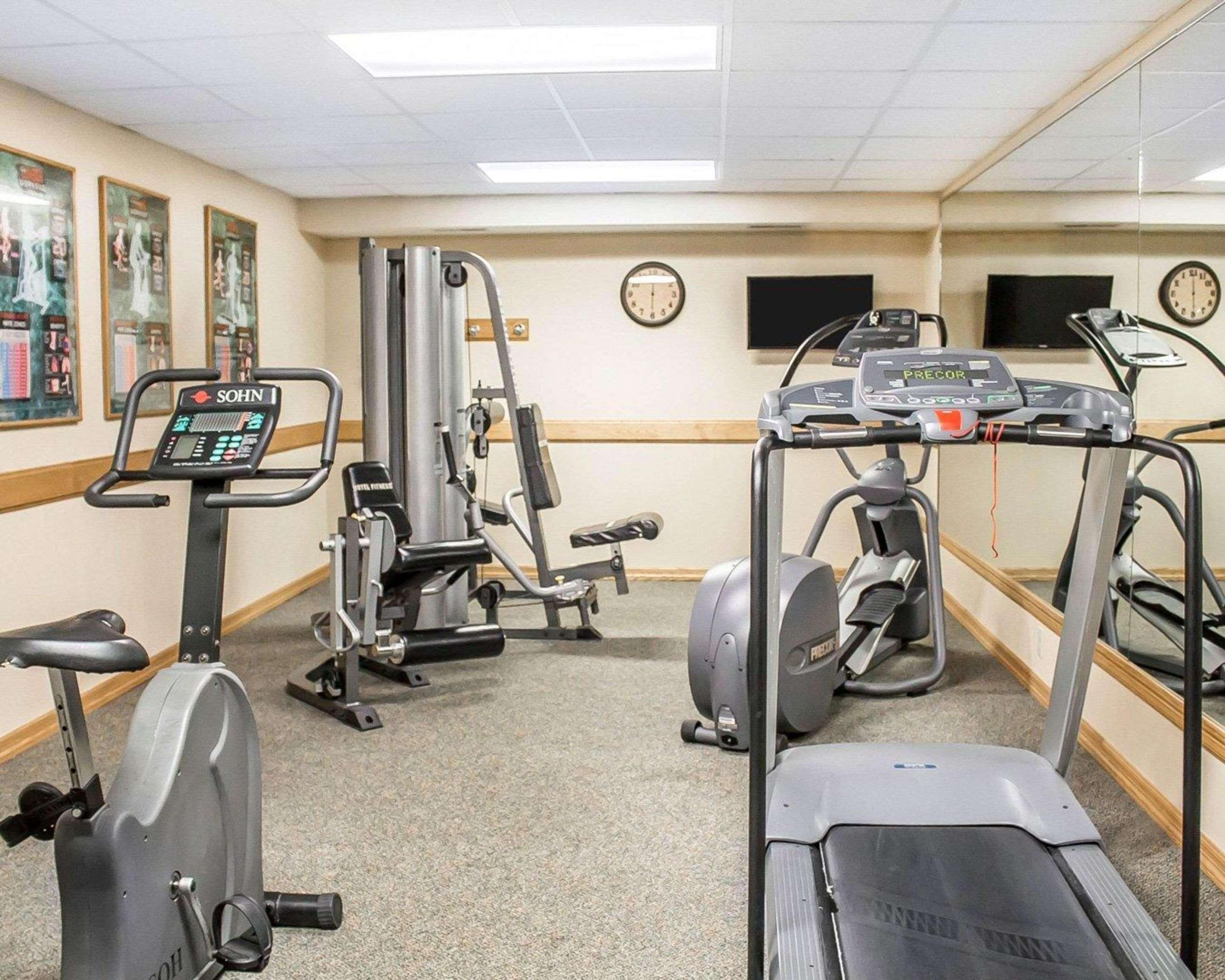 Rhinelander Quality Inn מראה חיצוני תמונה