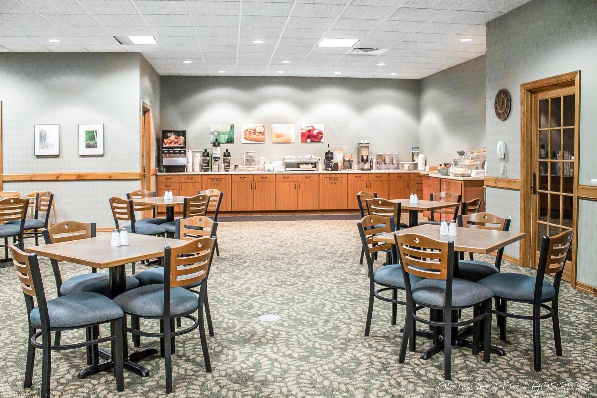 Rhinelander Quality Inn מראה חיצוני תמונה